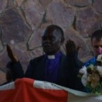 Papa Duale praying