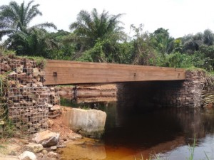 this shows the gabions filled with rocks which serve as the abutments on each end.  