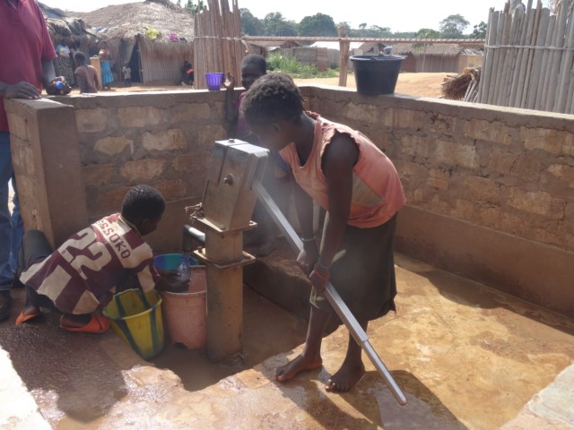 hand pump for safe water